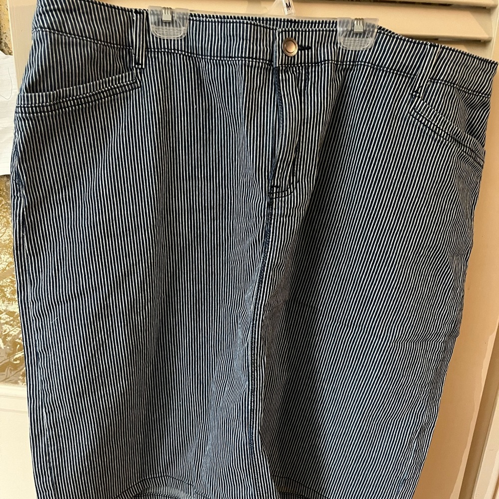 CJ Banks skirt Denim New with tags size 22